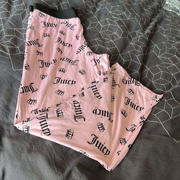 Juicy Couture Women's 2 Piece Logo Print Pajama Sleepwear pants Set M - Picture 5 of 10